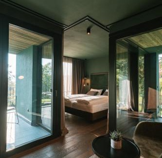 Siusi Hotel | Discover Floris Green Suites: Perfect for Oceanfront Retreats