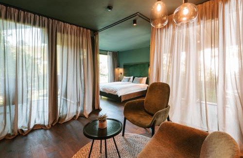 Siusi Hotel | Discover Floris Green Suites: Perfect for Oceanfront Retreats