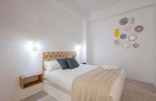 Jesus Apartment | Discover FLORIT FLATS - Family-Friendly Joaquin Sorolla