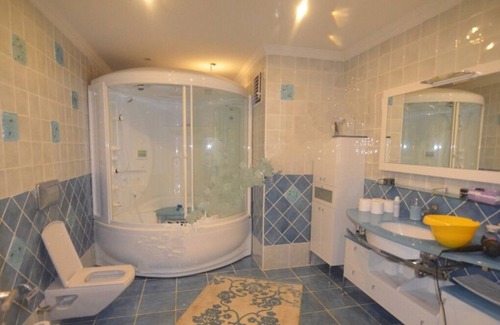 Bakırkoy Apartment | Discover Florya's Elegant 2+1 Apartment Retreat