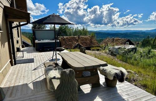 Rauland House | Modern Retreat in Holterdalen with Jacuzzi & Pet-Friendly