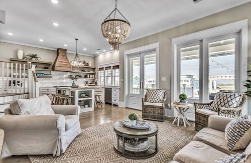 Galveston House | Flounder Bay: 4-Bedroom Canal House with Boat Slip