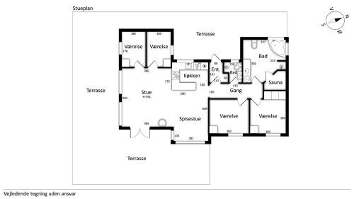 Flovt Strand House | Stylish Holiday Home with Hot Tub & Pet-Friendly Amenities