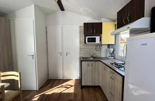 Leval House | Comfort Mobile Home at Campsite Flower du Lac de la Seigneurie
