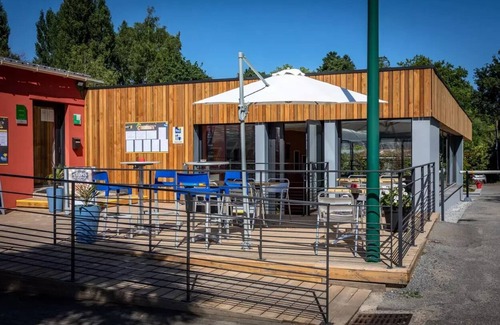 Muzillac House | Experience Oceanfront Comfort at Campsite Flower la Blanche
