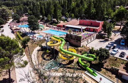 Villecroze House | Experience Comfort at Camping Flower Les Cadenières Mobile Home