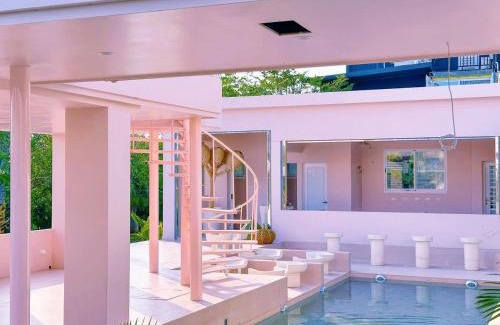 Xiaoliuqiu House | Experience Oceanfront Bliss at Flowering Villa - 9.7/10 Rating