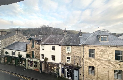 Giggleswick Apartment | Guest Rated 10/10: Flt 4 Bank House in Settle Dales