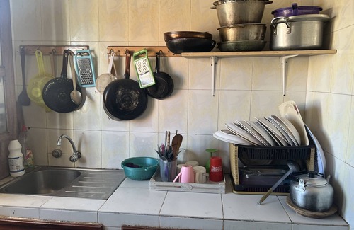 Ouakam Apartment | Cozy Oceanfront Room with Kitchen & Breakfast Included