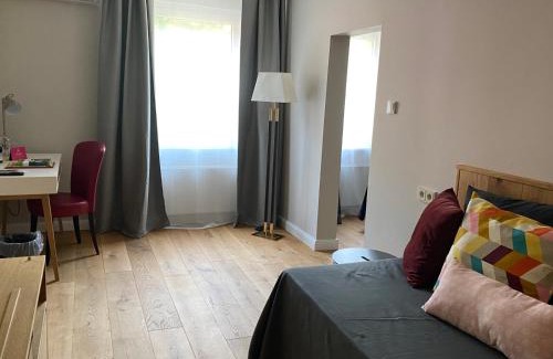 Hannoversch Munden Hotel | Discover Flux-Biohotel Werratal: Pet-Friendly Oceanfront Escape