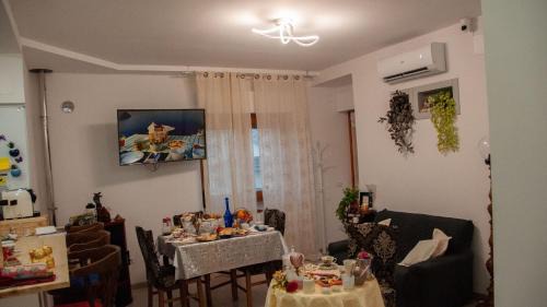 Ancarano Bed & Breakfast | Pet-Friendly Fly Bed and Breakfast with Family Amenities