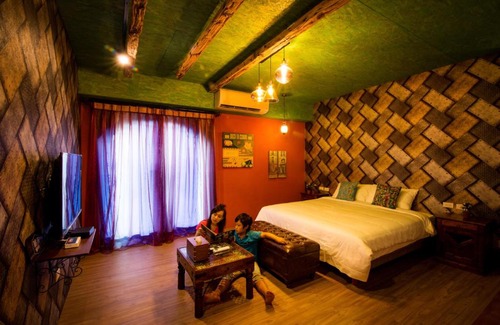 Dongshan Bed & Breakfast | Exceptional Stay at Fly Inn 飛旅宿 with Family-Friendly Amenities