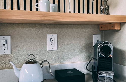 Avila Beach Cottage | Experience Flying Flags Avila Beach with Pet-Friendly Amenities
