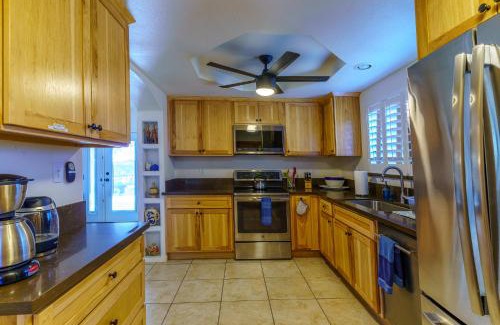 Twentynine Palms House | Relax at Flying Point Homestead with Oceanfront Views