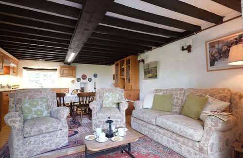 Llanfairpwllgwyngyll Cottage | Pet-Friendly Foel Stable Cottage with Family Amenities
