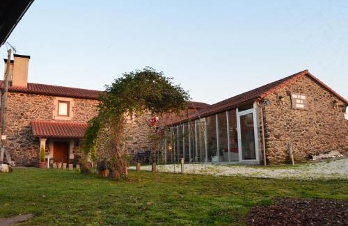 Fraga House | Discover Fogar de Insua: Oceanfront Paradise for Families
