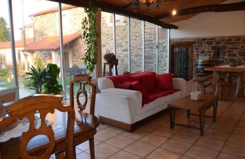 Fraga House | Discover Fogar de Insua: Oceanfront Paradise for Families