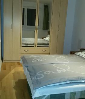 Hidegseg House | Pet-Friendly Foki Vendégház with 10/10 Guest Ratings