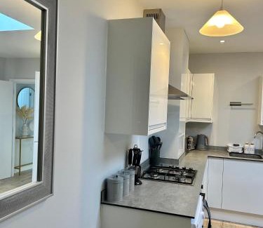 Folkestone Apartment | Discover Folkestone Harbour Apartment: Family-Friendly Stay