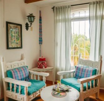 Tuxtla Gutierrez House | Exceptional FolklorSuites: Family-Friendly Retreat Awaits