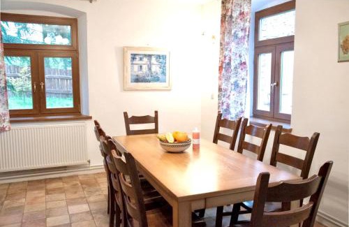 Marciszow House | Folwark Sudecki: Guest Rated 10/10, Pet & Child Friendly