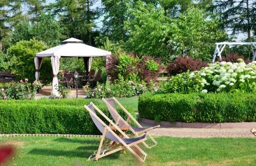 Zareby Koscielne Bed & Breakfast | Discover U Sarnowskich: Pet-Friendly with Top Ratings