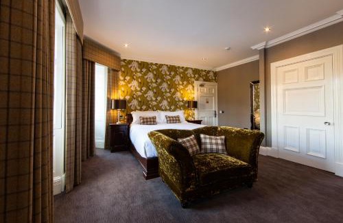Pitlochry Hotel | Impressive Fonab Castle Hotel: 5-Star Getaway with Spa