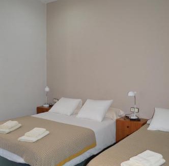 Castellfollit de la Roca House | Family-Friendly Retreat at Fonda Ca La Paula with Breakfast