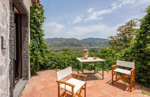 Mitogio House | Oceanfront Retreat at Fondo Cipollate with Pool Access