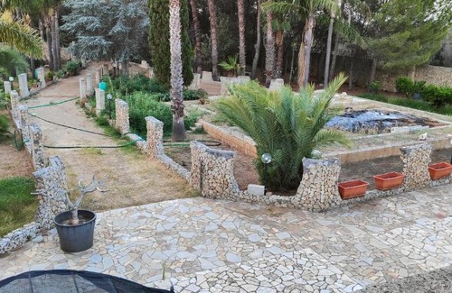 Castri di Lecce House | Budget-Friendly Retreat at Fondo s, Crispiano Awaits