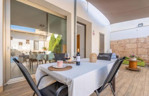 Muro Villa | Family-Friendly Foners Mallorquins with Pool - 4-Star Comfort