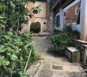 Deia House | Family-Friendly Retreat at Font Fresca House – Rated 8.8