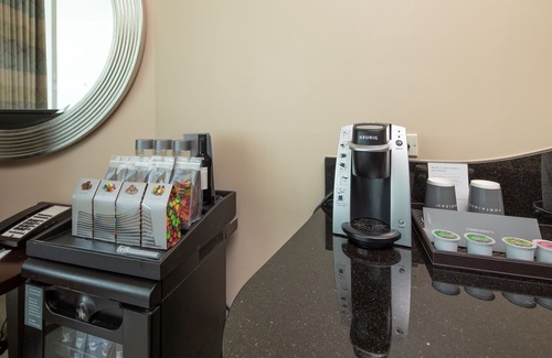 Seybold House | Experience Oceanfront Luxury at Fontainebleau Sorrento Tower
