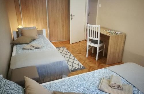 Mako Apartment | Guest Rated 9.9: Family-Friendly Stay at Fontana Apartman