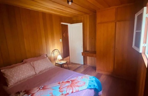 Vila Inglesa House | Pet-Friendly Stay at Fontana, Centro Capivari - 9/10 Rated