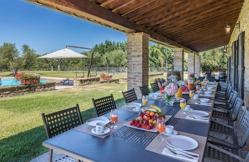 Ferretto Villa | Discover Fontanicchio 14: Your Family-Friendly Retreat