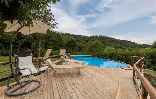 San Giustino House | Inviting Fontanile: Pet-Friendly Oasis with Pool Access