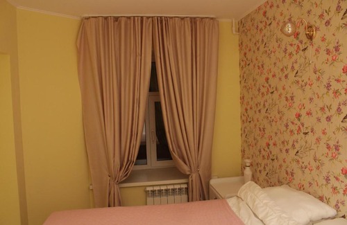 Nevsky Prospekt Apartment | Experience Fontanka 40: Pet-Friendly Stay with Breakfast