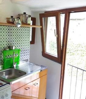 Masero Apartment | Pet-Friendly Fontantica di Vernazza - Family-Oriented Retreat