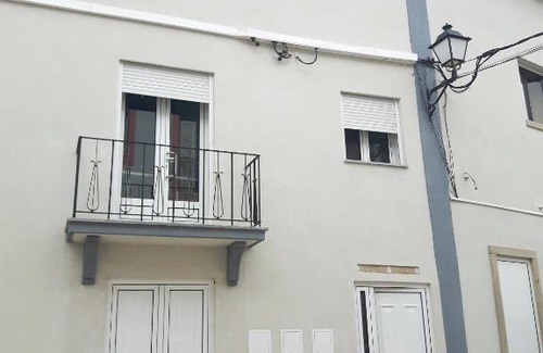 Arganil Bed & Breakfast | Discover Fonte d' Amandos: Family-Friendly with Top Ratings