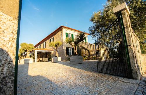 Casteloes Hotel | Relax at Fonte Velha: Oceanfront Pool & Family-Friendly Stay