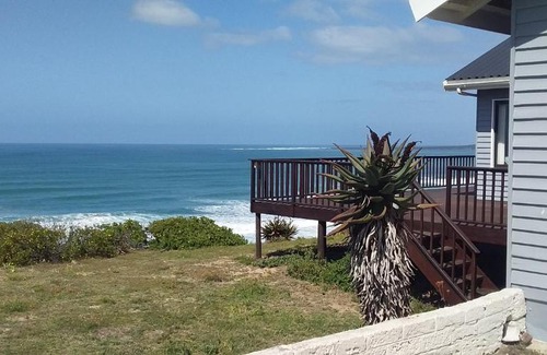Vleesbaai House | Experience Oceanfront Bliss at Fonteintjies - Rated 10/10