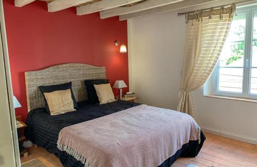Fontevraud-l'Abbaye House | Cozy Fontevraud Les Chambres with Kitchen Amenities