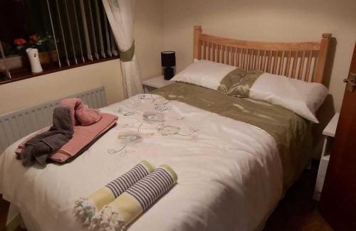 Annalong House | Cozy 2-Bed Cottage at the Foot of the Mournes - Ideal for Families