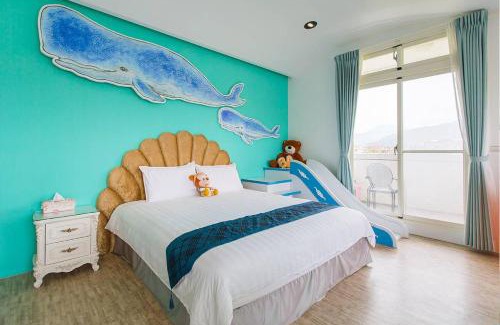 Dongshan Bed & Breakfast | Discover Footprint Garden B&B: Family Friendly with Breakfast