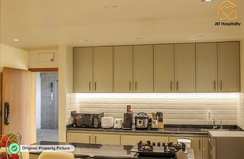 Vadodara Apartment | For NRI by NRI - A3 1001, 3BHK Premium Luxury House with Private Terrace