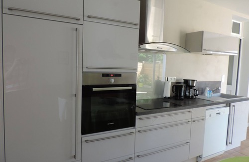 La Rochelle House | Oceanfront Retreat in La Rochelle: Guest Rated 9.8/10