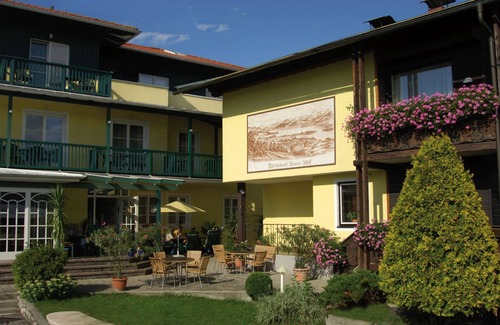 Poertschach am Woerthersee Apartment | Cozy SEEVERLIEBTE Apartment with Beach Access & Scenic Views