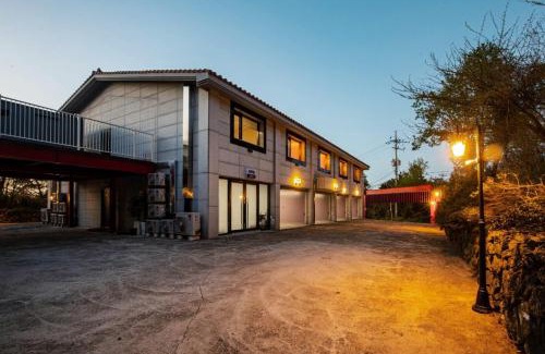 Aewol Hotel | Eco-Friendly Comfort at For You Self Service Motel