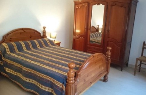 Jaujac Apartment | Sun-Filled Retreat: Guest Rated 9.2 with Pool & Kitchen